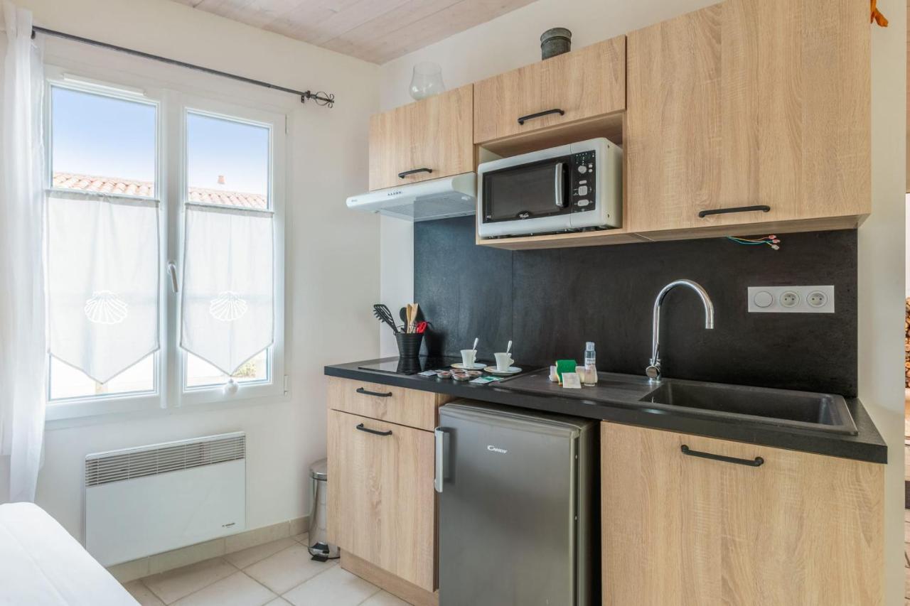 Nice Studio With Veranda Nearby The Beach In La Flotte - Welkeys 外观 照片