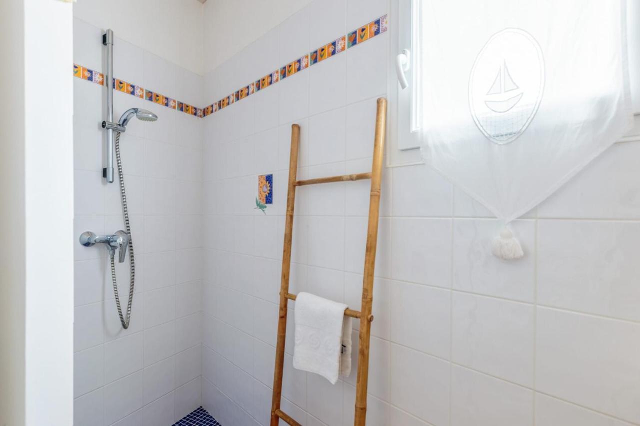 Nice Studio With Veranda Nearby The Beach In La Flotte - Welkeys 外观 照片