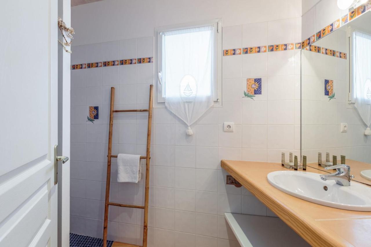 Nice Studio With Veranda Nearby The Beach In La Flotte - Welkeys 外观 照片